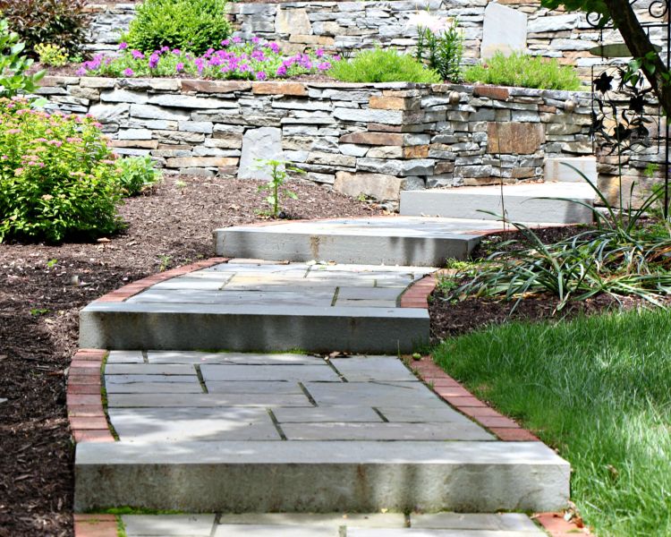 Steps and Stairs Solid Flagstone Bluestone Treads