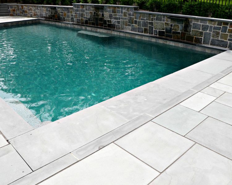 Pools and Spas Flagstone Autocover