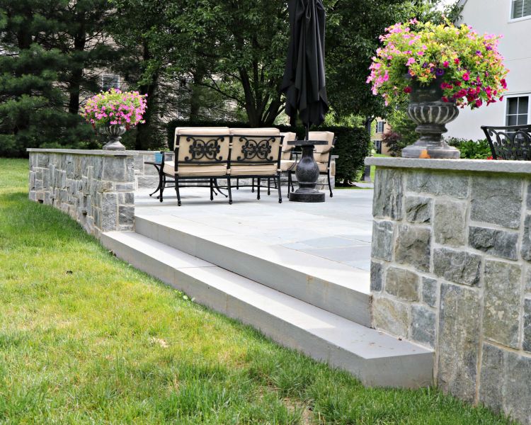 Steps and Stairs Solid Bluestone Flagstone Treads