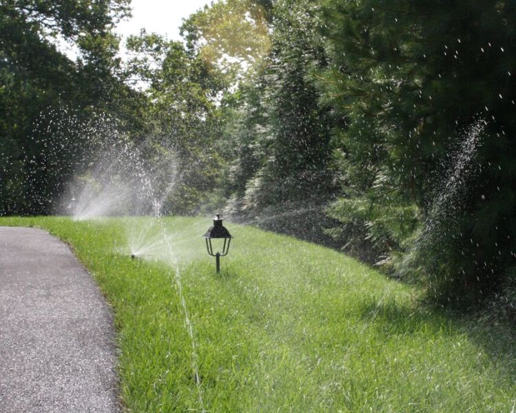Irrigation System &ndash; Lawn Sprinkler
