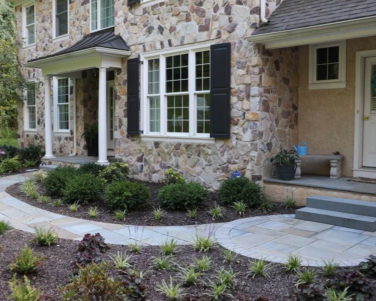Full Color Natural Cleft Flagstone Walkway