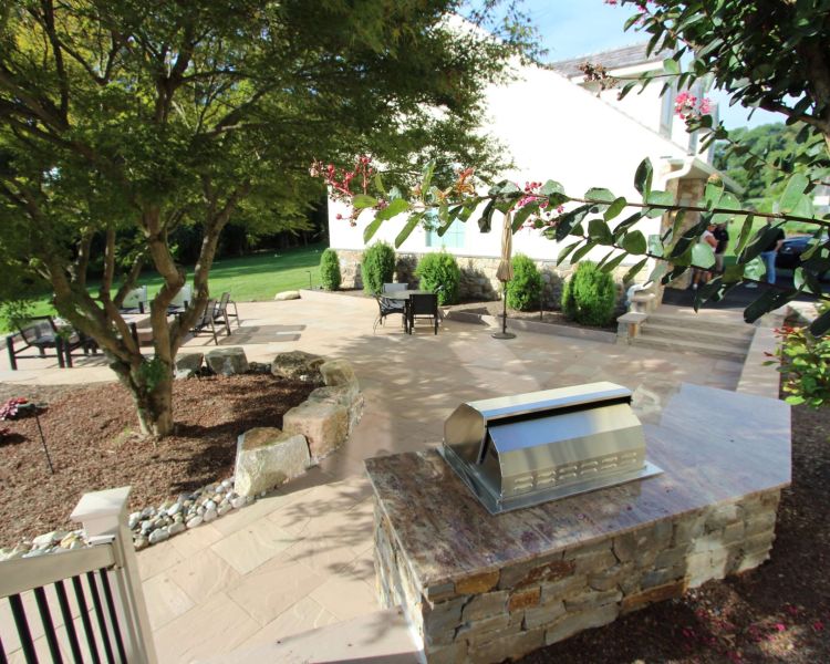 Patios Brownstone Flagstone