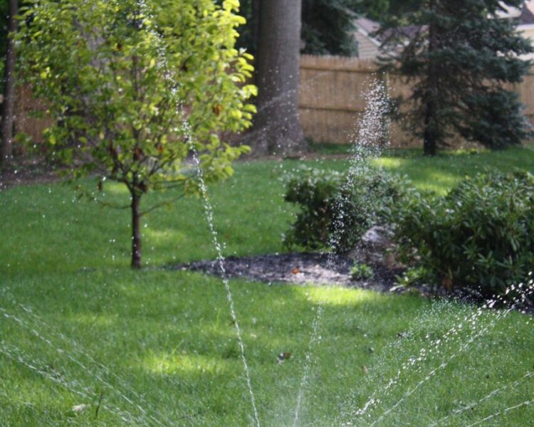Irrigation System &ndash; Lawn Sprinkler